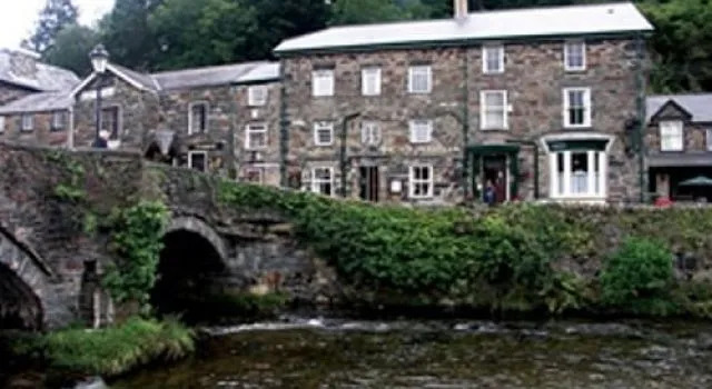 Prince Llewelyn Hotel