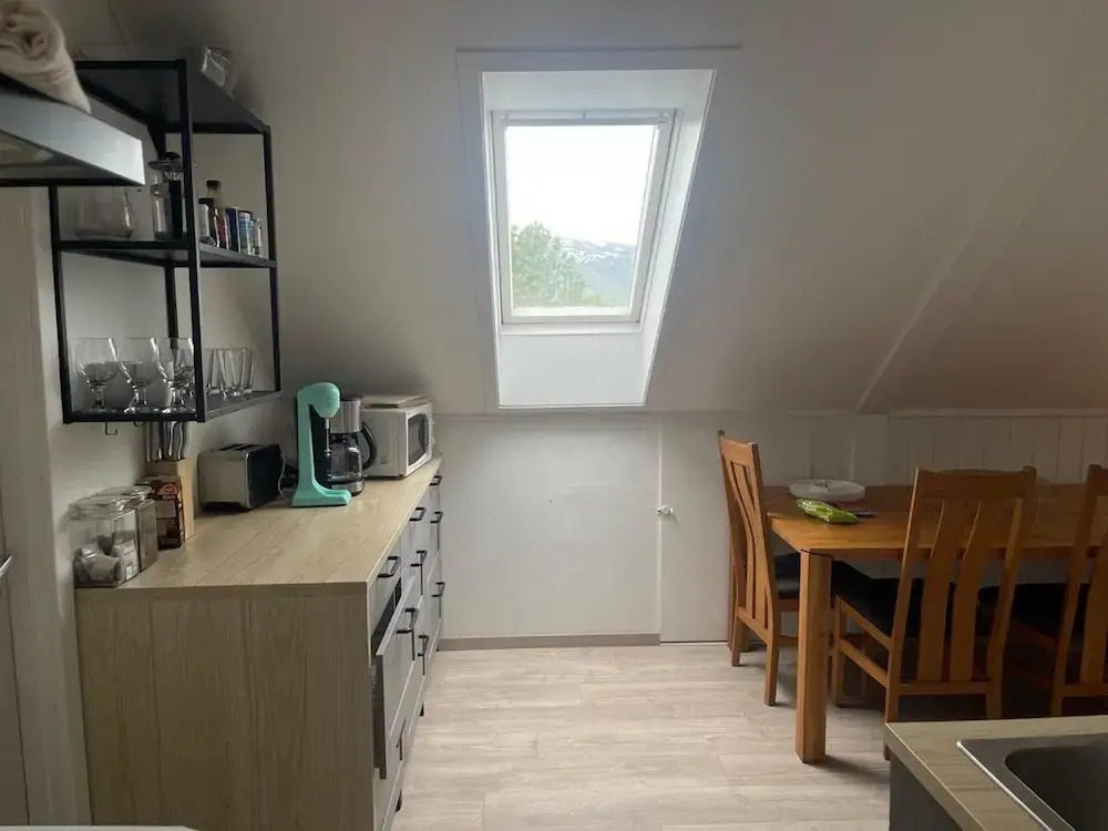 Arctic Skyview Retreat in Tromso - With Parking