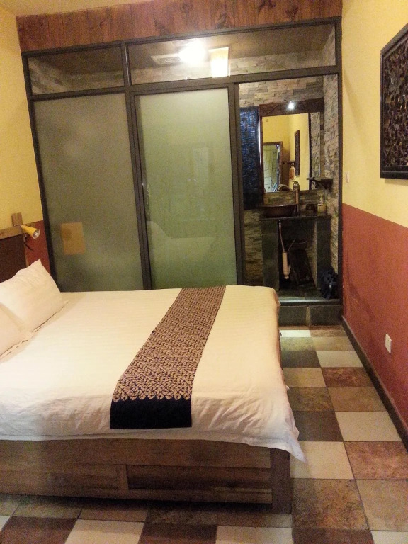 Lost Garden Guest House