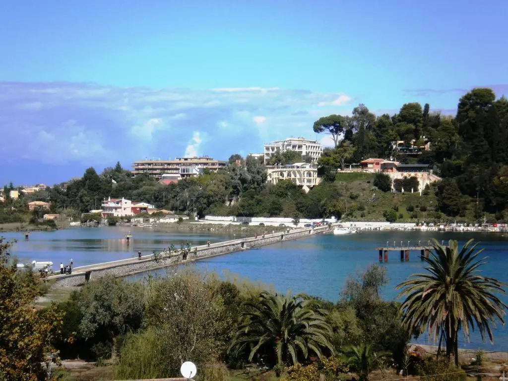 Hotel Perama
