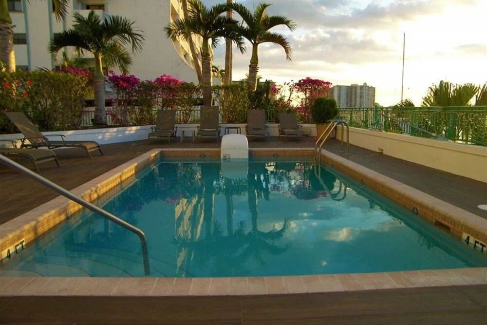 Le Montcalm 102 - Condo 4 People, Sunny Isles