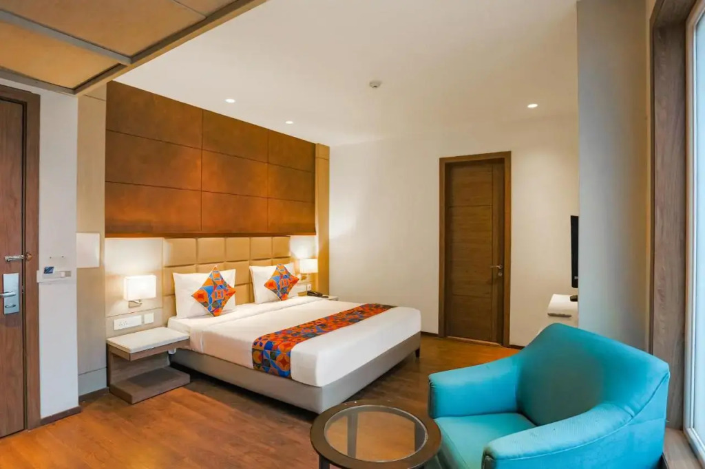 FabHotel F9 Chhatarpur