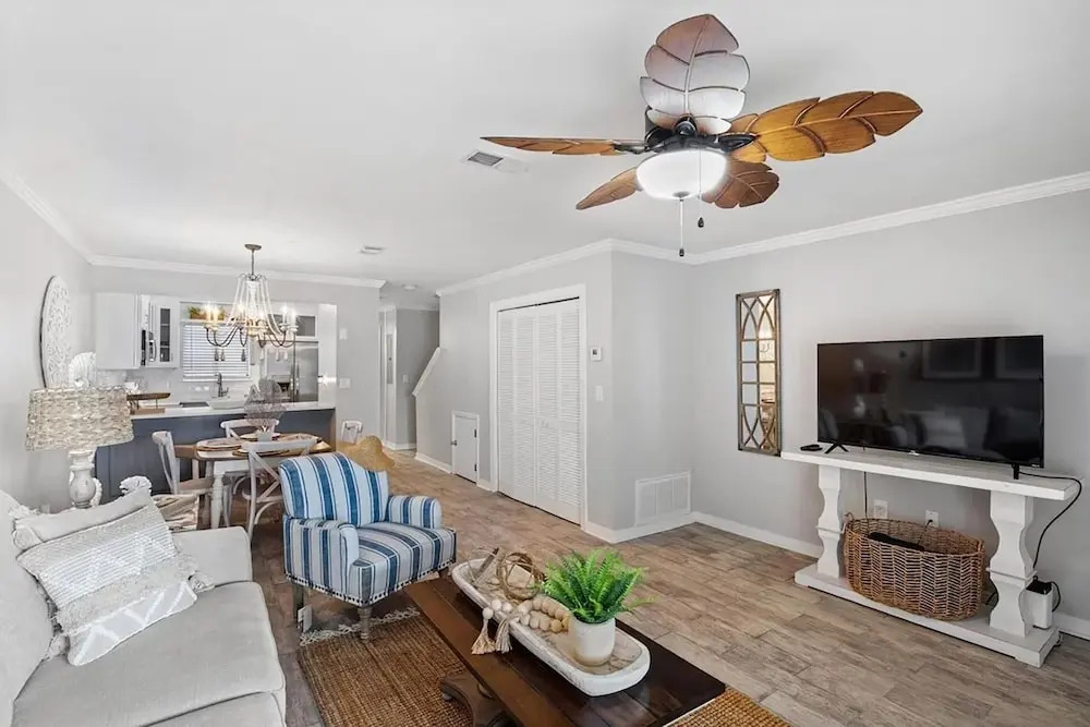 Portside Sg2- Seabreeze Townhome