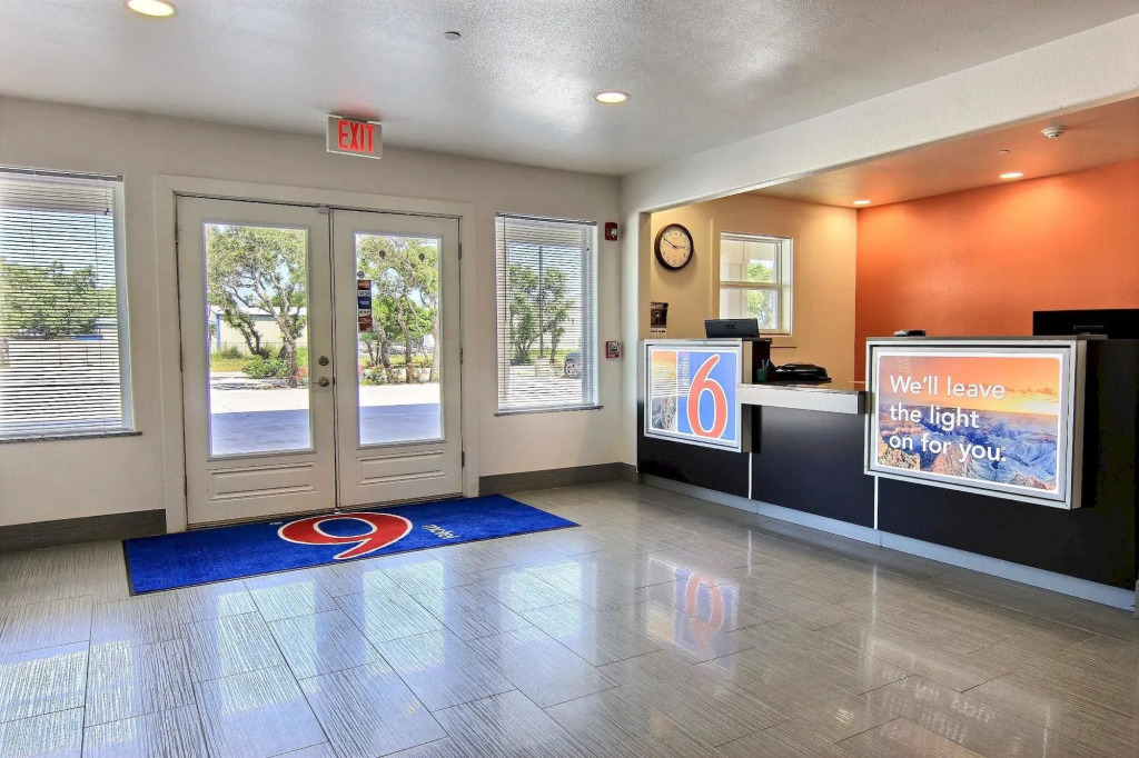 Motel 6-Rockport, TX