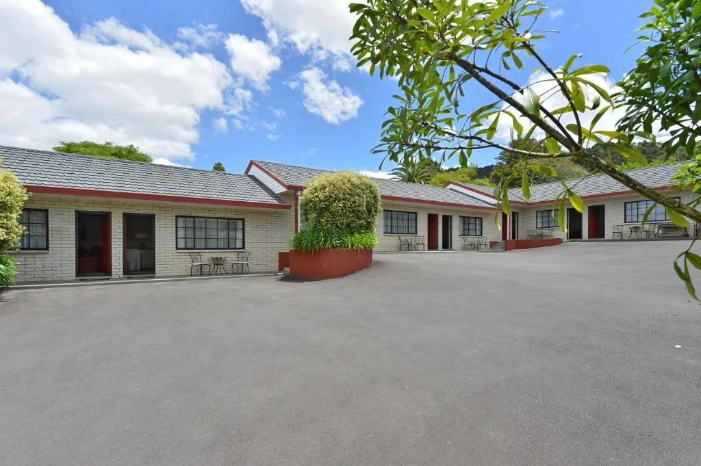 BKs Pohutukawa Lodge