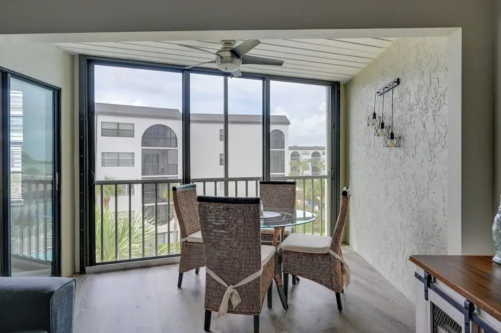 2 Mi to Tigertail Beach: Quiet Waterfront Condo