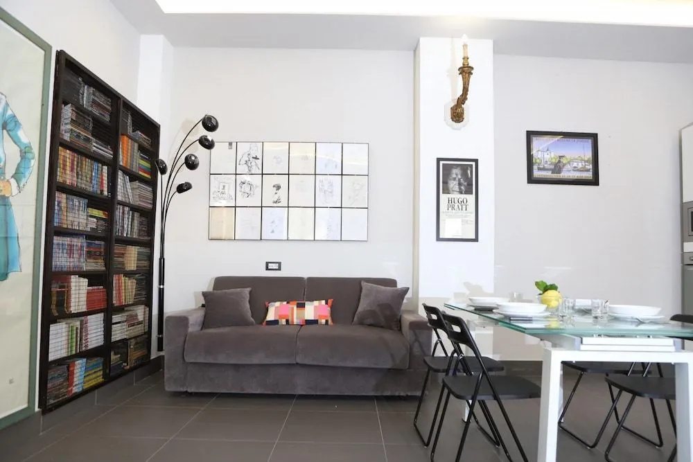 Palazzo Firrao - Stylish Apartment CAV