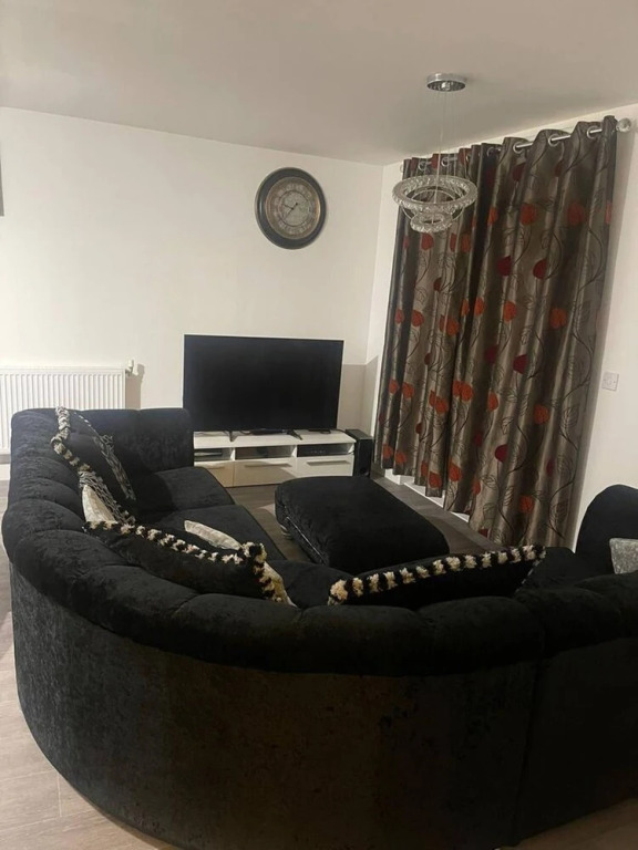 Wembley Stadium View Luxury Apartment