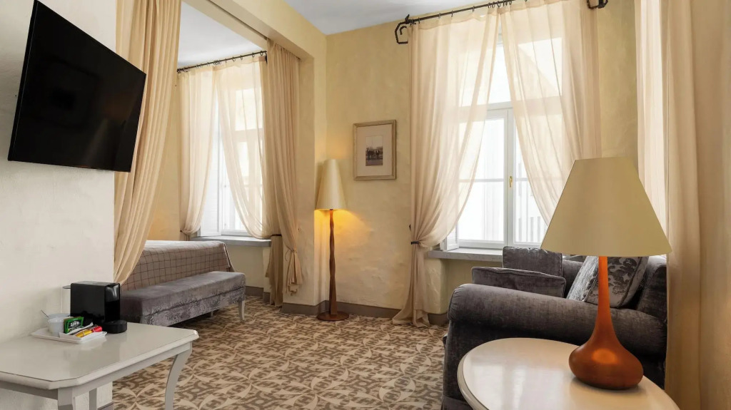 Rixwell Collection Savoy Boutique Hotel