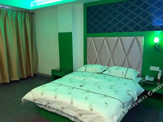 Jinhong Hotel