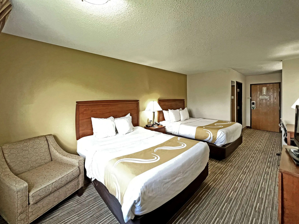 Quality Inn Mitchell I-90