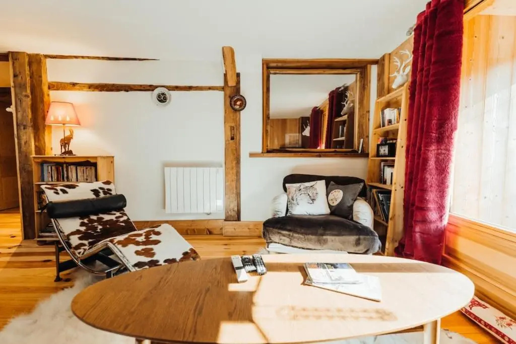 Farmhouse with 4 bedrooms 4 bathrooms parking sauna terrace and garden