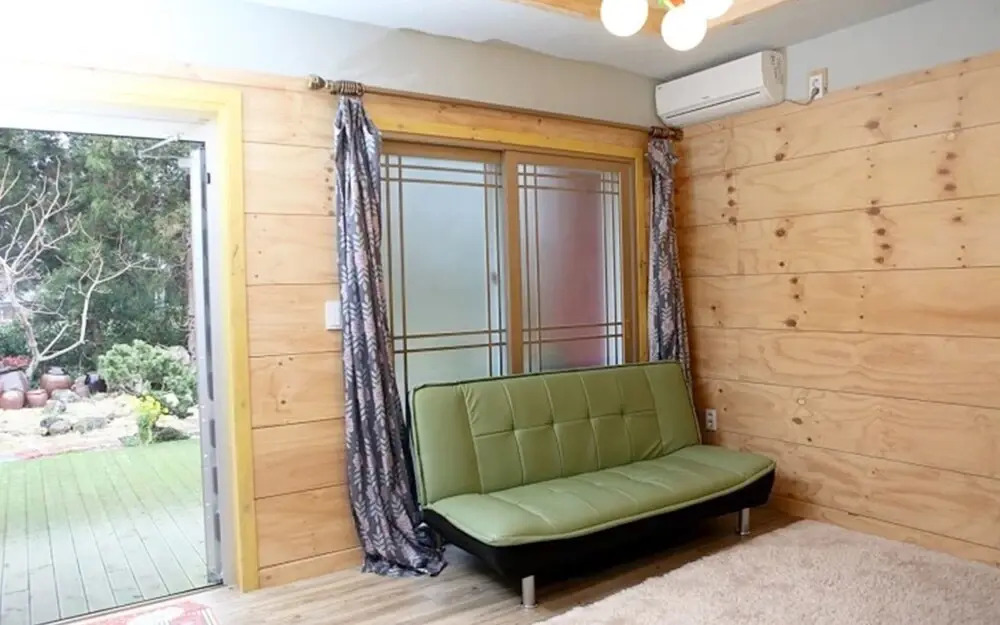 Jeju Base Camp Guest House