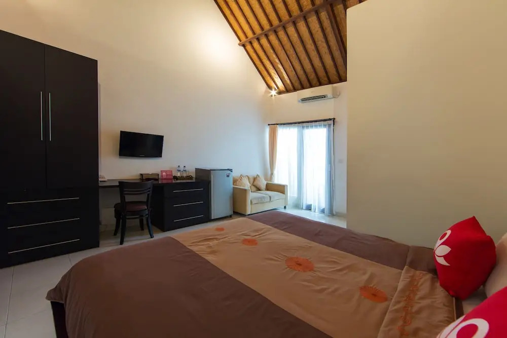 ZEN Rooms Legian Dewi Sri 3
