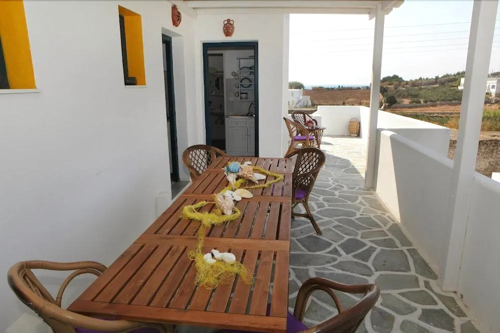 STAVROS STUDIOS