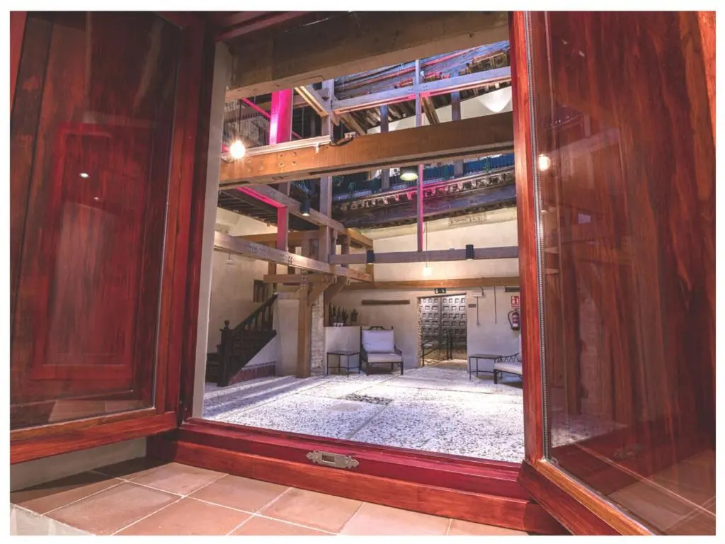 Casa Palacio Rodrigo de la Fuente by Príncipe David - Seis Apartamentos de Lujo