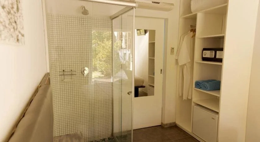 Undarius Hotel