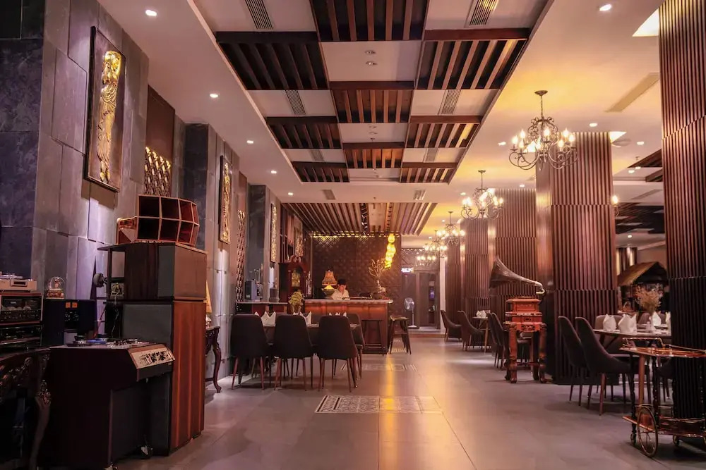 Dong Duong Hotel & Suites - City Central - Afternoon Tea Inclusive