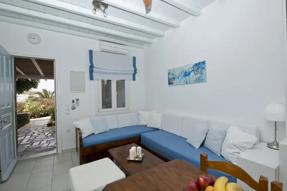 Tatiana Villa & Apartments