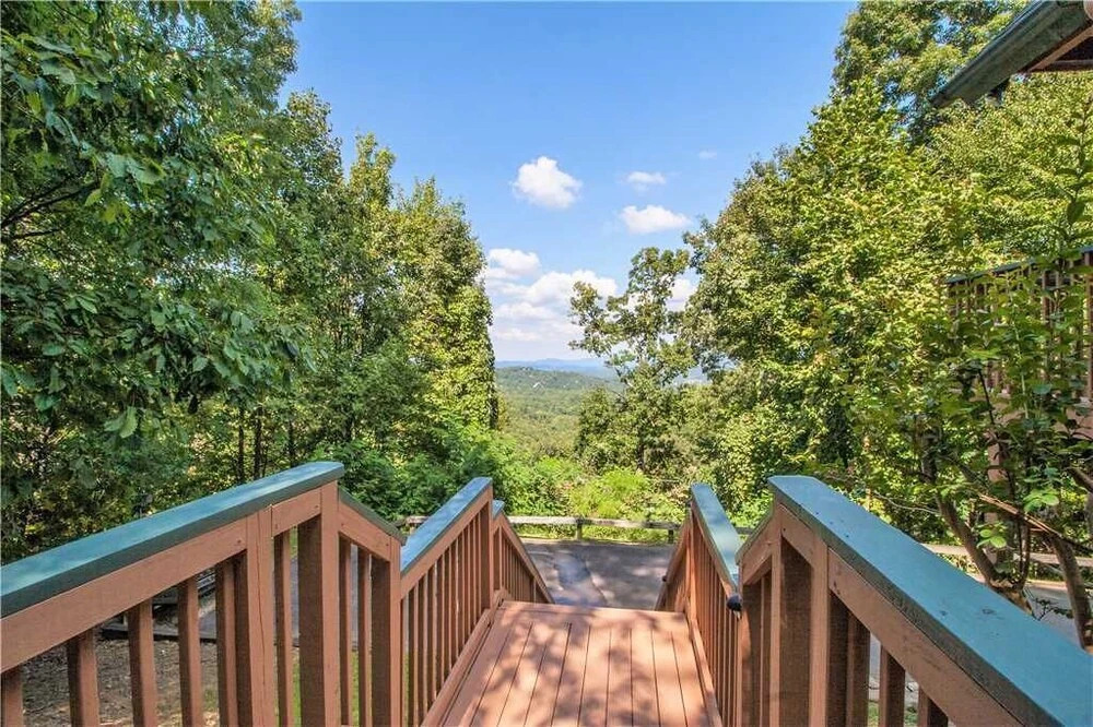 Bear Trails - Two Bedroom Cabin