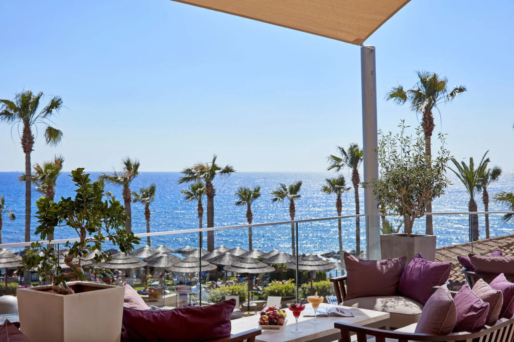 Отель Atlantica Golden Beach