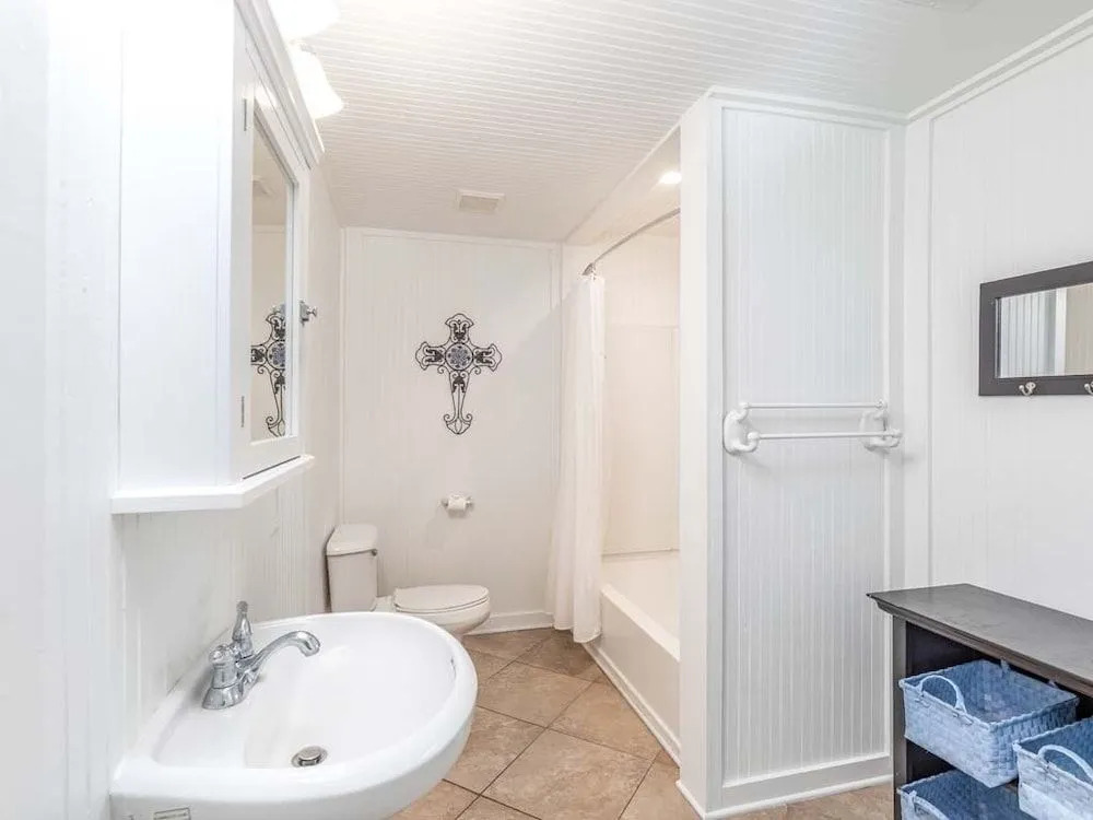 Bikini Bottom by Tybee Vacation Rentals