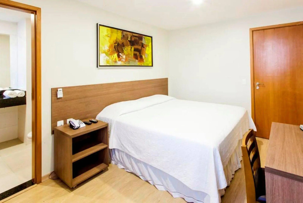Vida Plaza Hotel