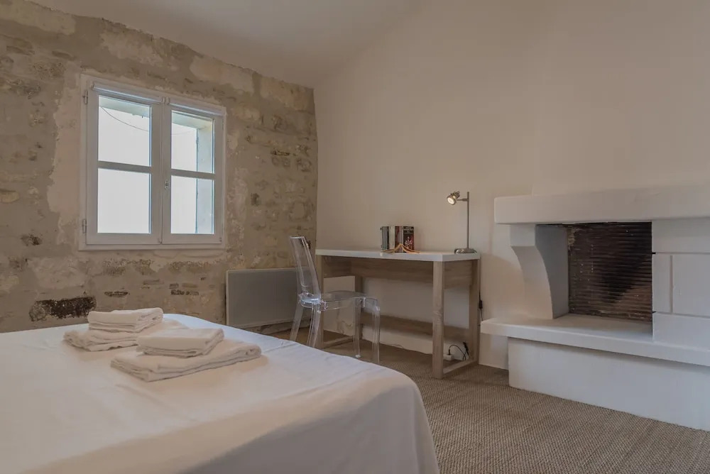 Les Jardins De L´Ecusson - Première Conciergerie