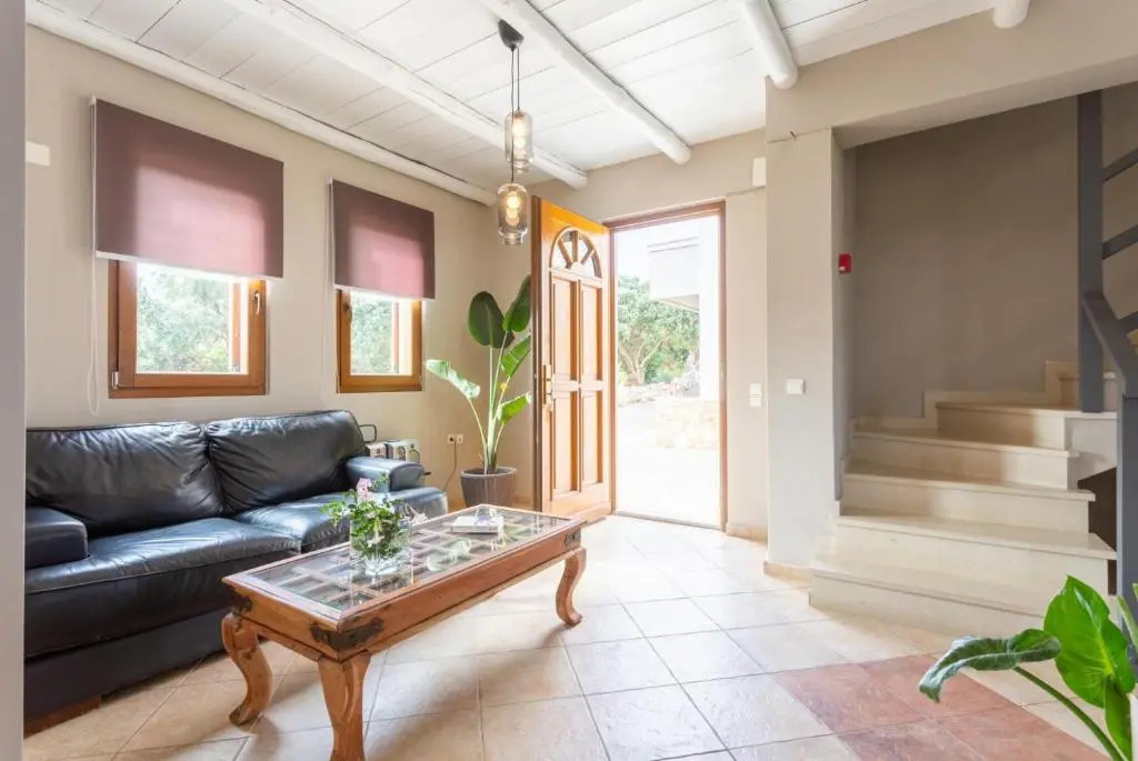 Neria Villas Collection