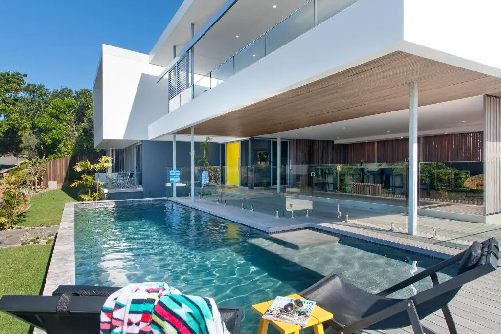 Blueys Beach House - 5 Bedroom