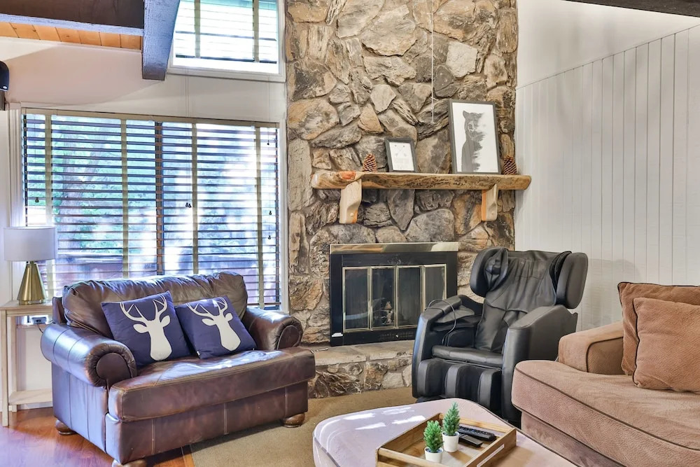 Steps to Lift Private Spa, BBQ, Massage Chair