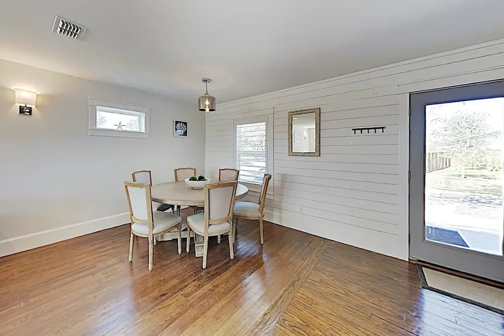 Victoria House 3 Bedrooms 2 Bathrooms Home