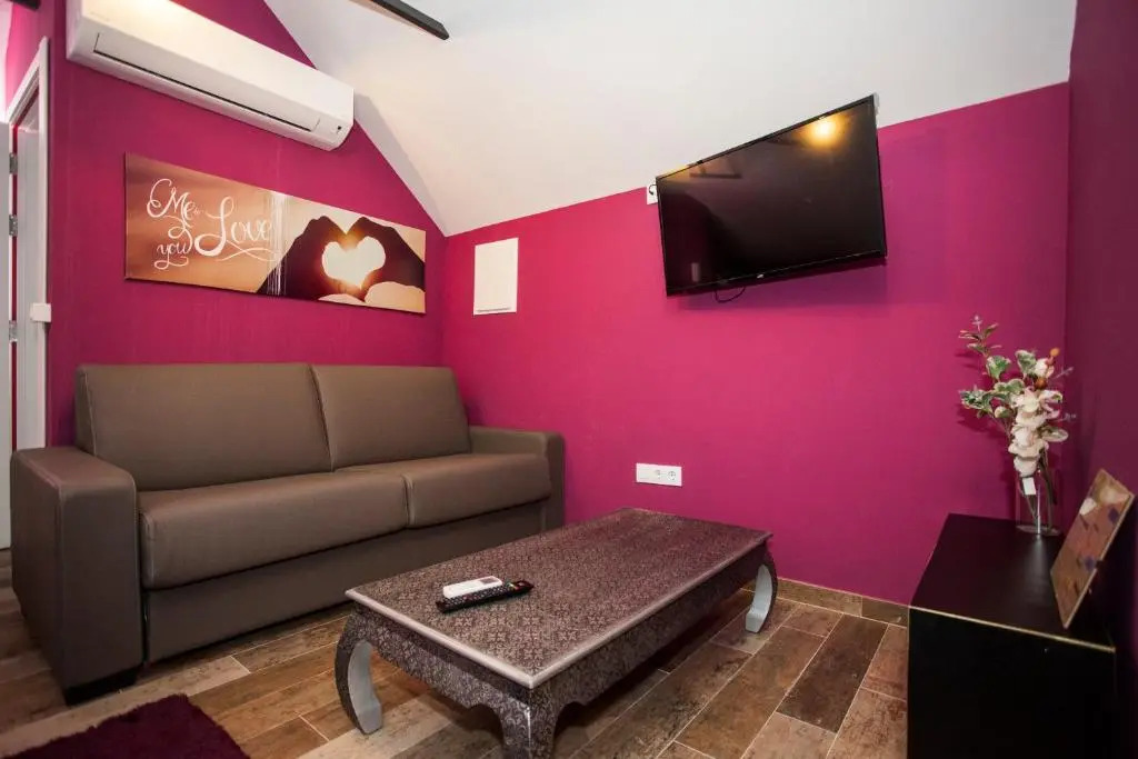 Luxury Suite