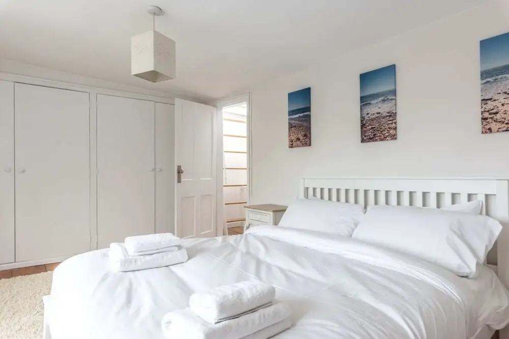 Beautiful 5-story Townhouse With Sea View