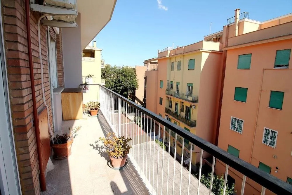 Monteverde Ozanam apartment with Garage