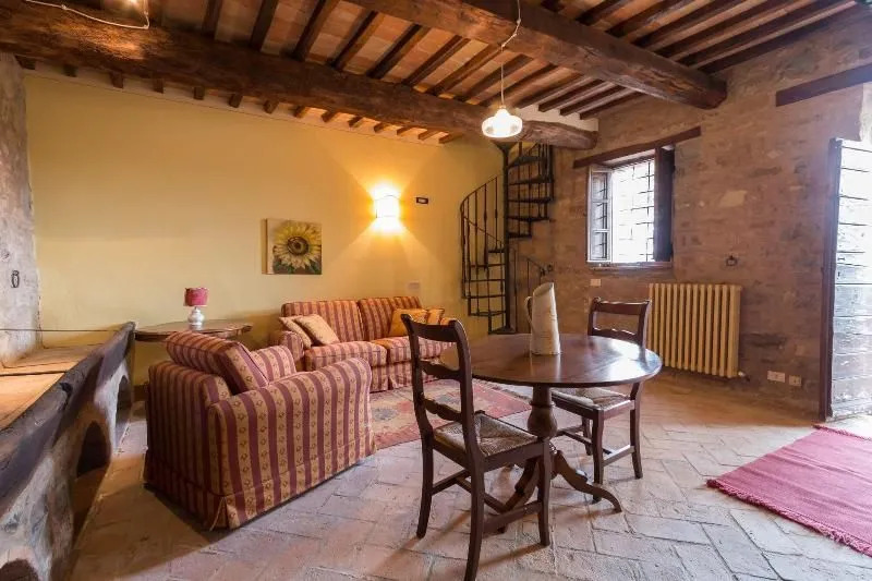 Farm House Villa Fibbino