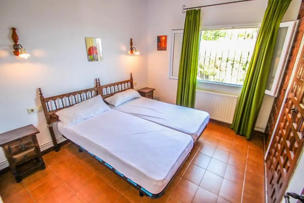 Linda - modern villa with splendid views in Benissa