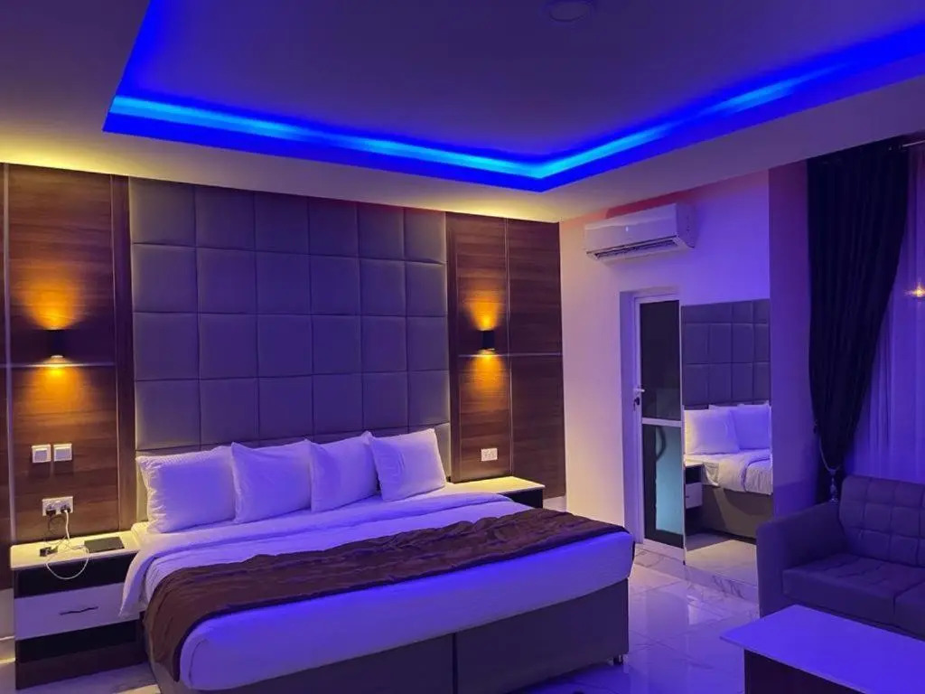 Presken Hotel Alade, Ikeja