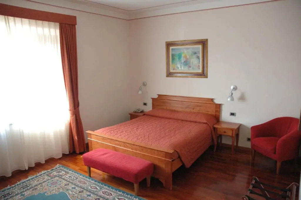 Hotel Rutiliano