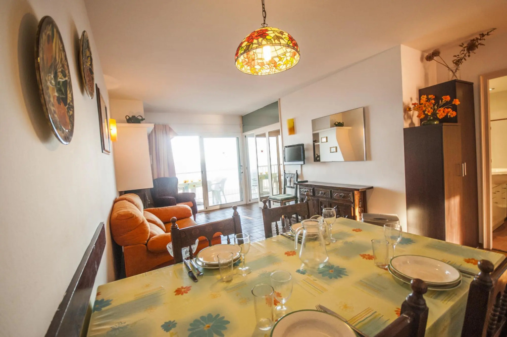 Medas 12 in Pals with 2 bedrooms and 1 bathrooms