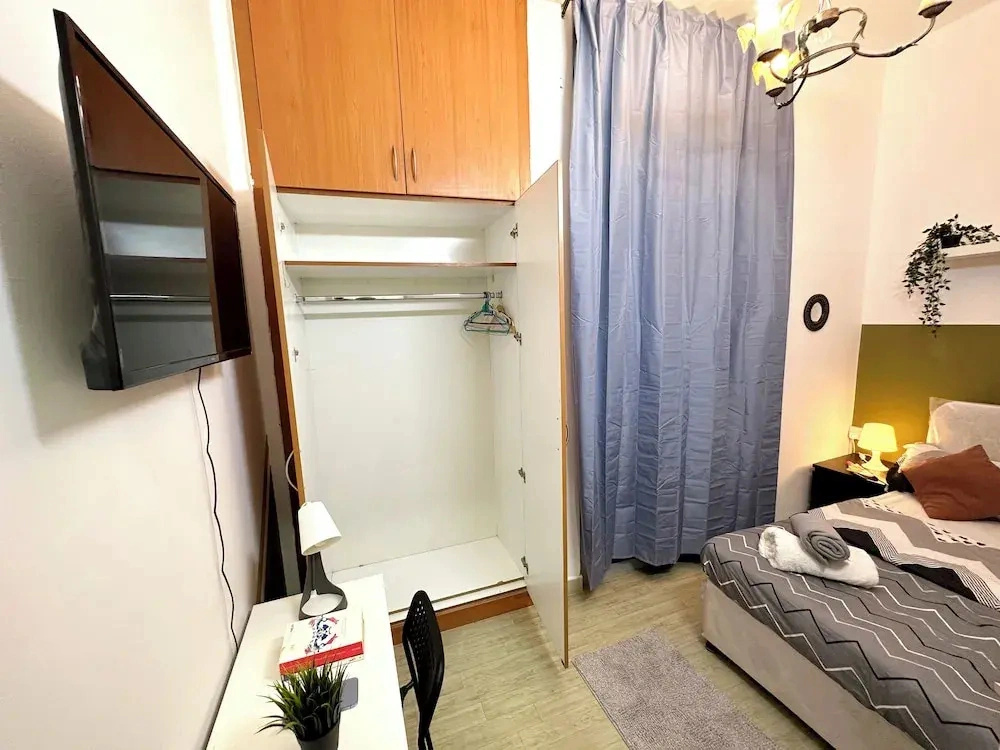 Lavish Partition Room in Tecom