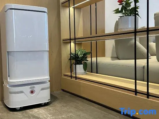 Zhangjiajie Huan Sha Ju Hotel一Newly opened in 2026 一robot service一coffee bar 一24 hour ice supply一free washing machine and dryer 一close to East Gate Ticket Office一Baofeng Lake一Huanglong Cave Scenic Area