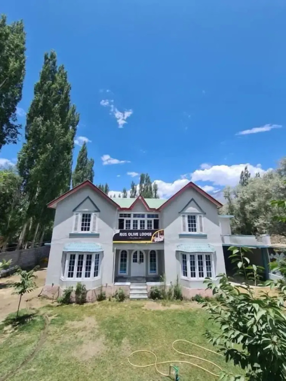 Rus Olive Lodge Skardu