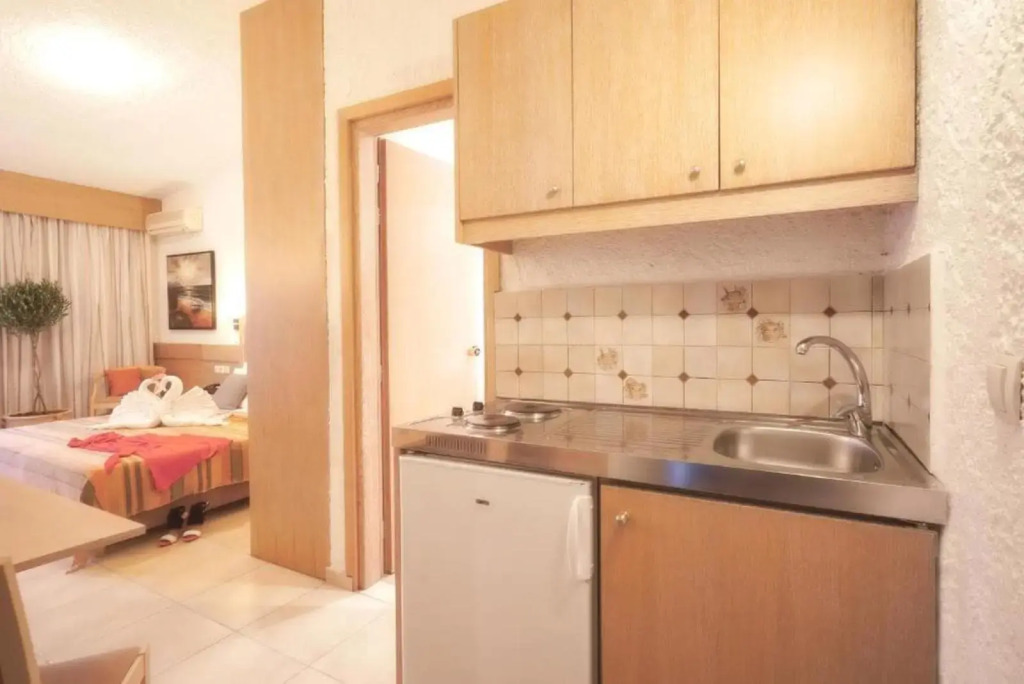 Flamingos Hotel Apartments by GHH
