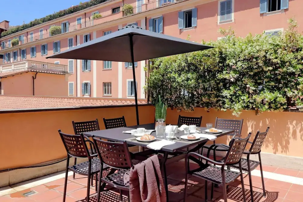 B4 Piazzetta Margutta - B4 - My Extra Home