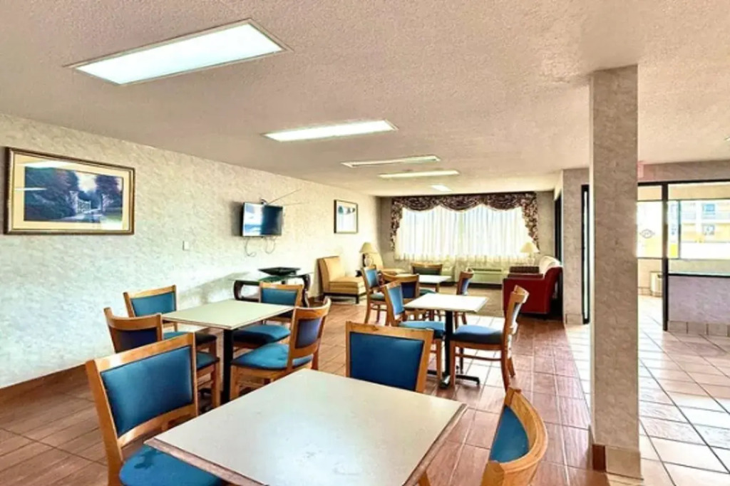Magnolia Inn Townhouse Hattiesburg MS I-59