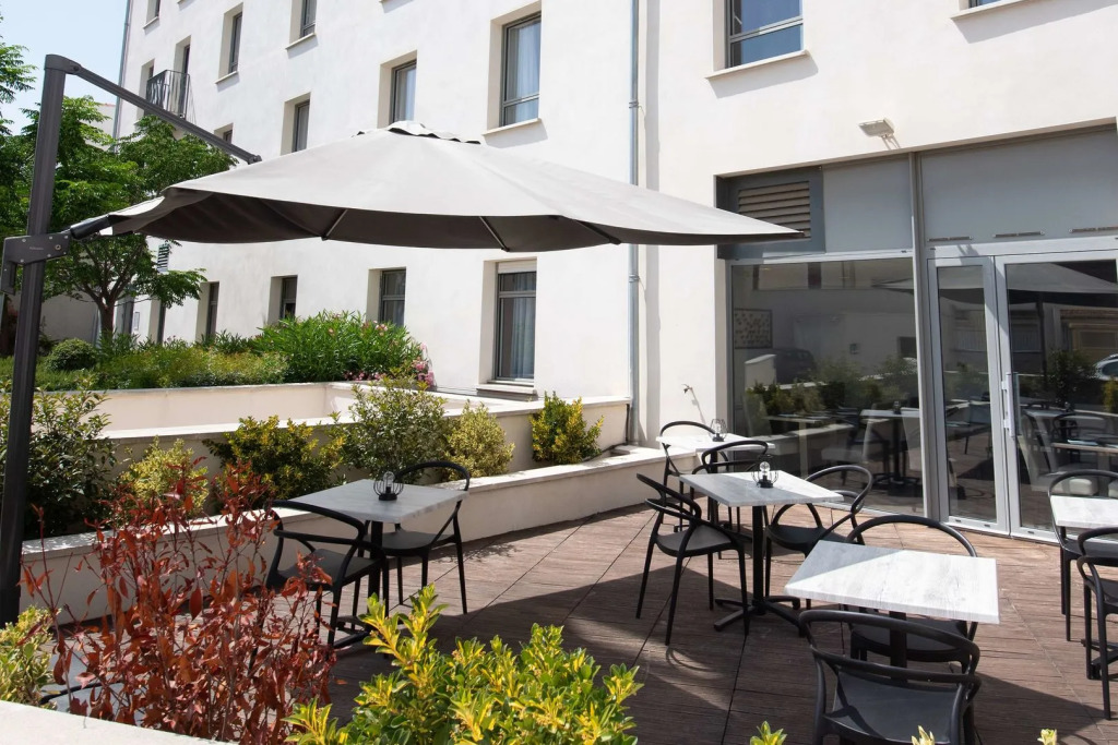 Zenitude Hôtel-Résidences Narbonne Centre