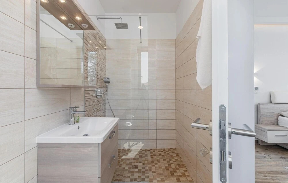 Cozy Home In Cervar With Sauna