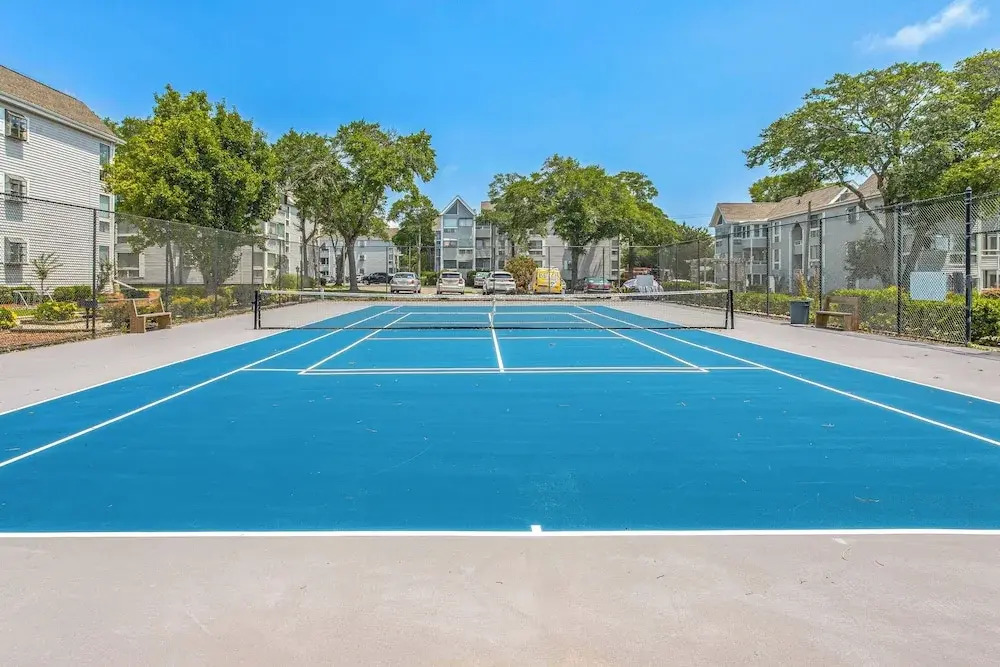Arcadian Dunes 1st-floor Gem: Pool & Beach Access!