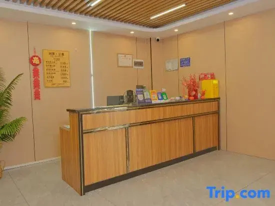 Zhoujing Apartment (Huangpu Military Academy Branch)
